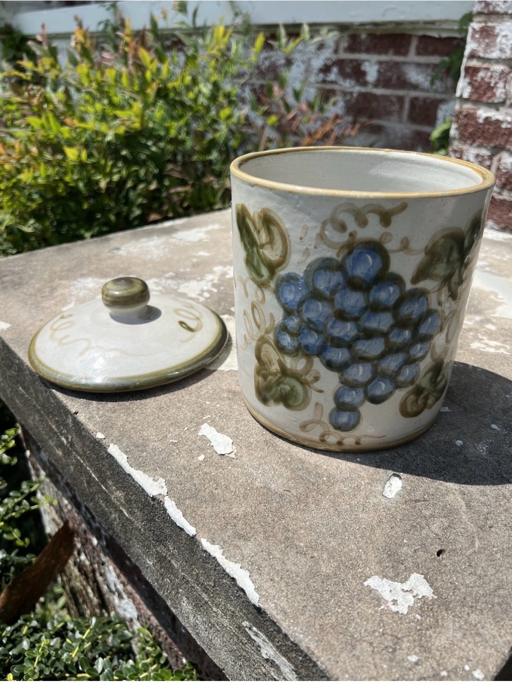 John B. Taylor Vintage Blue Grapes Leaves Blue Rim Gray Lidded Flour Canister